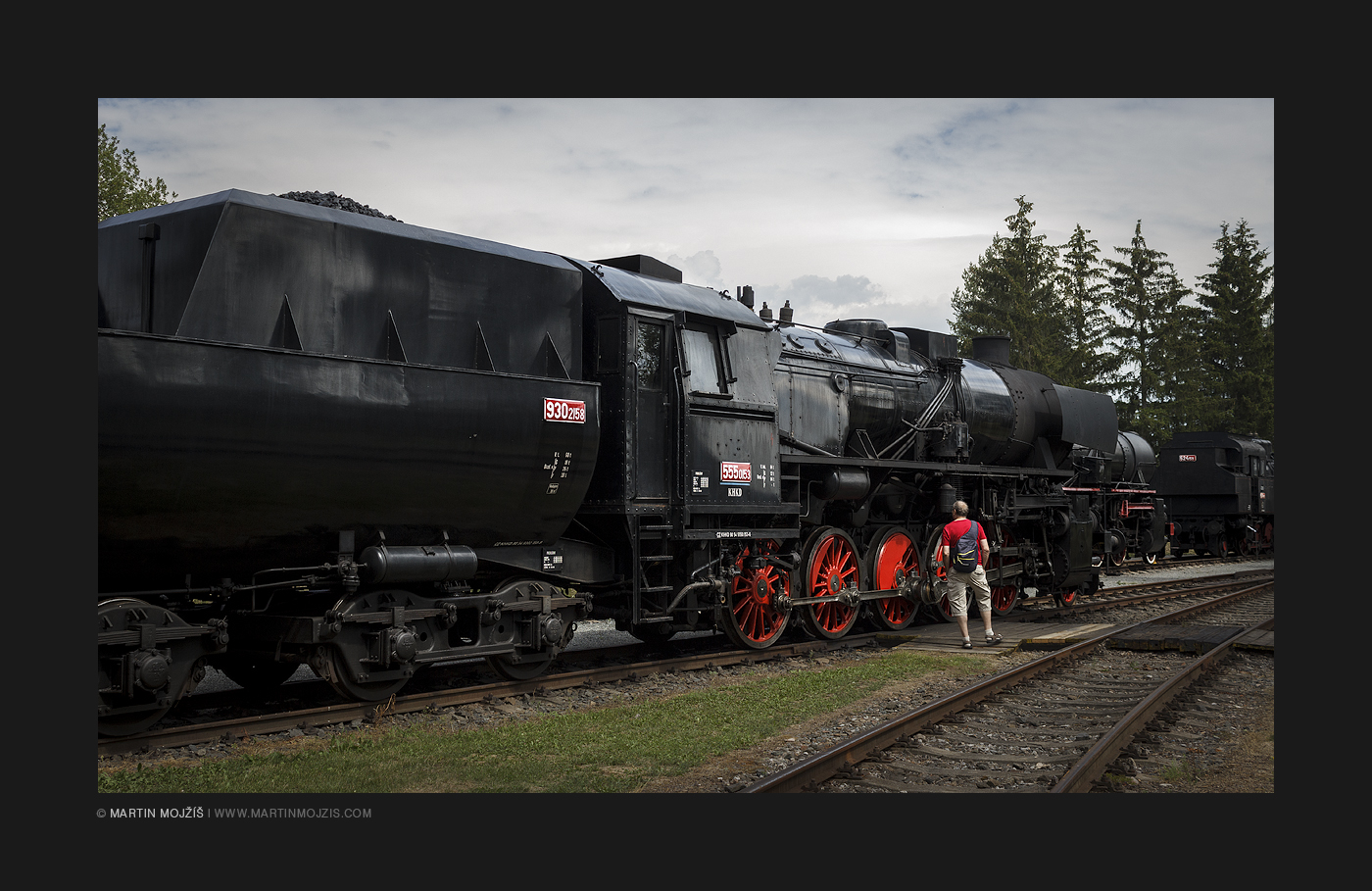 Steam locomotive 555 0153 with a tender 930 2158. Kolesovka 2017.