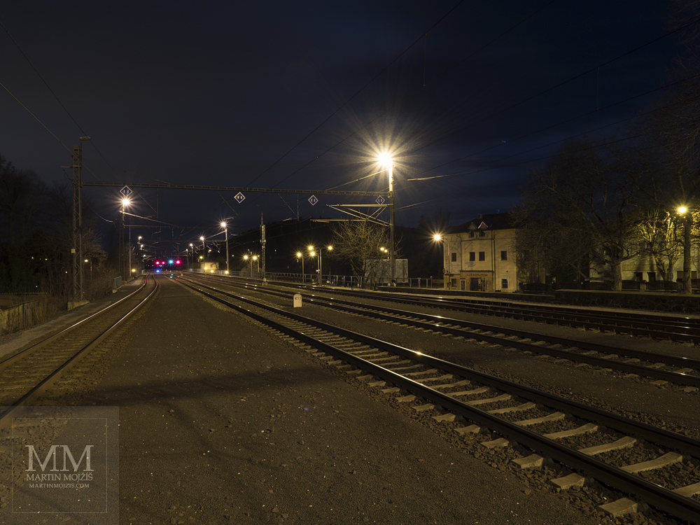 Night railway. Photograph created with the Olympus OM-D E-M1 Mark II photographic camera.