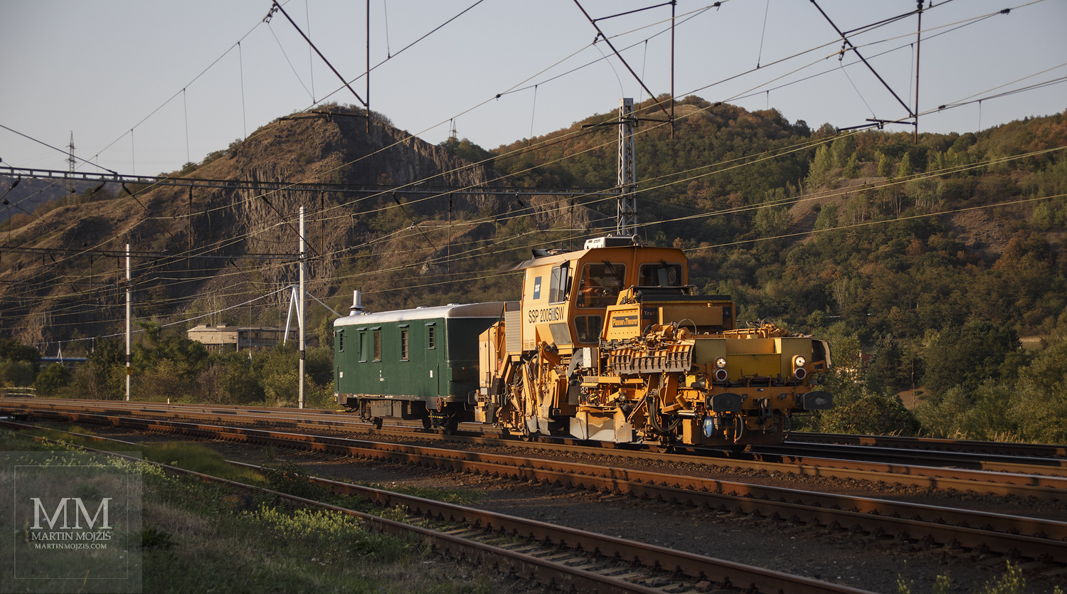 Railroad machine Plasser und Theuer SSP 2005 SW.