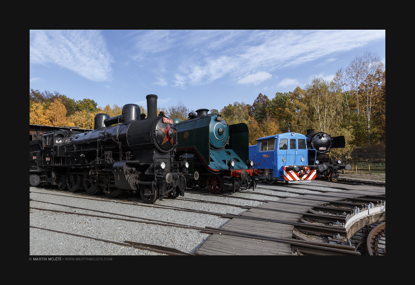 Steam locomotives and little small T 211.0101.