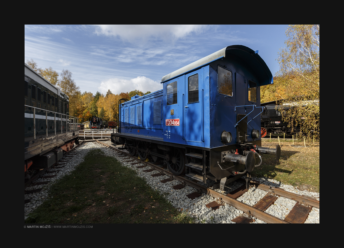 The diesel locomotive T 334.004.