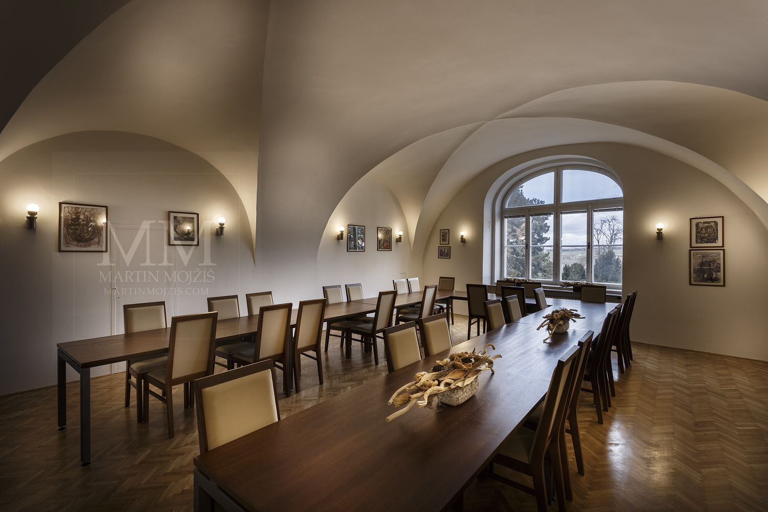 Melnik City Hall – meeting room. Professional photography of architecture - interiors.